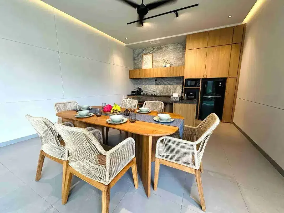 Vila Mewah Modern Baru Lokasi Premium Uma Buluh Canggu - Image 10 of 10