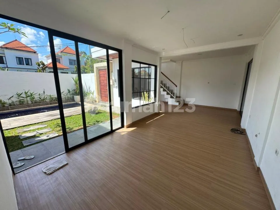 Dijual Villa Mewah di Cemagi Bali Cocok Buat Invest - Image 4 of 4