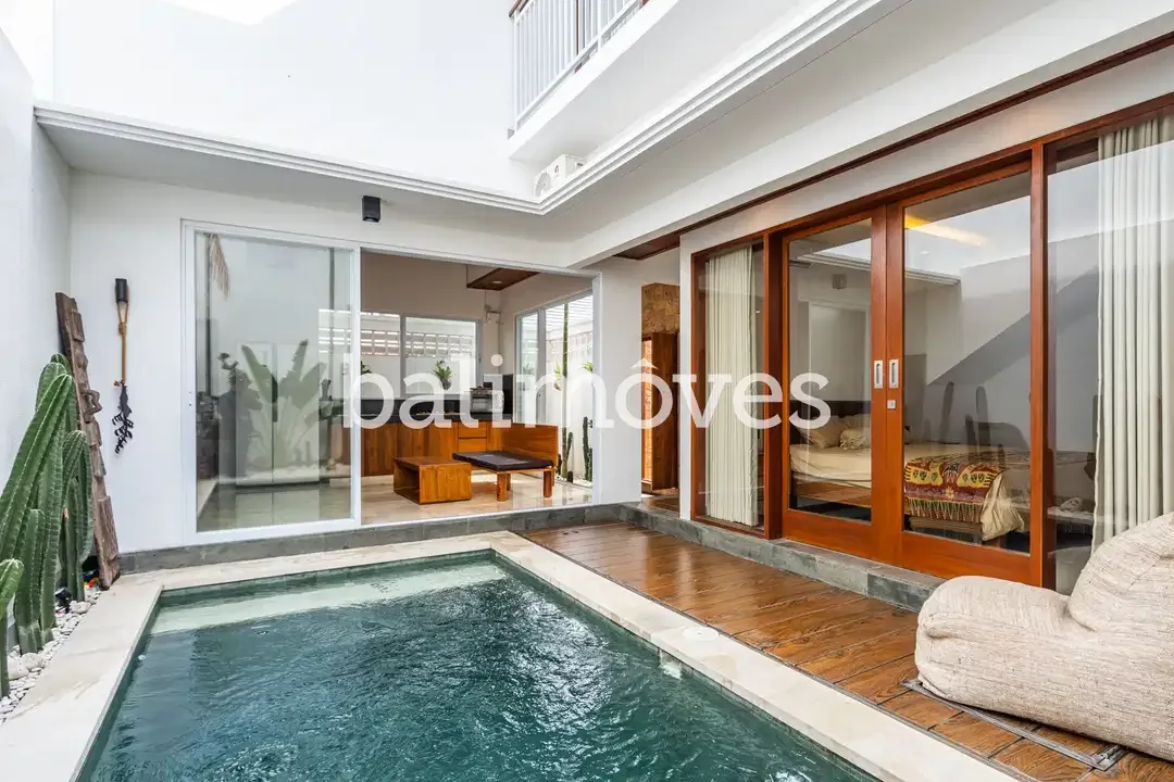Villa Dua Kamar Tidur di Renon - Image 1 of 10