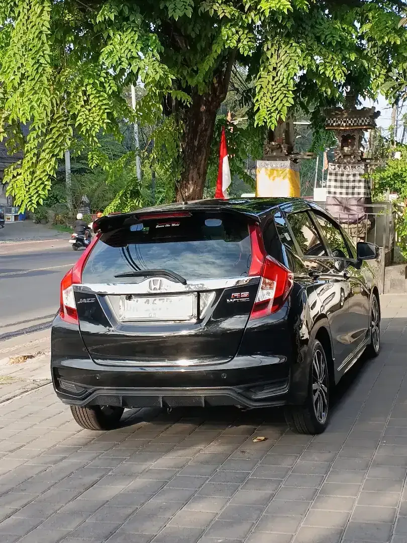 JAZZ RS AT FACELIFT ASLI BALI TANGAN PERTAMA SIAP PAKAI - Image 4 of 9