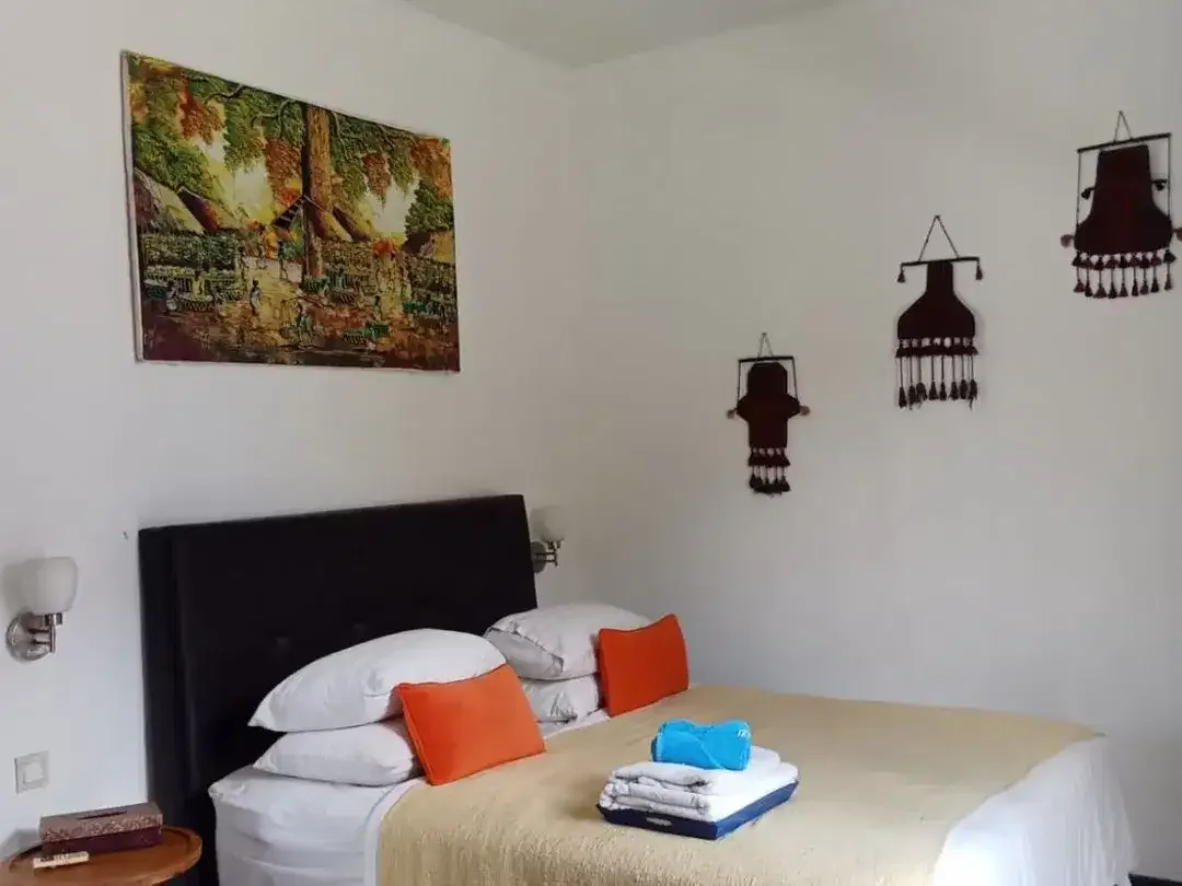 Cozy 3 Bedroom Villa – Berawa, Canggu - Image 10 of 10