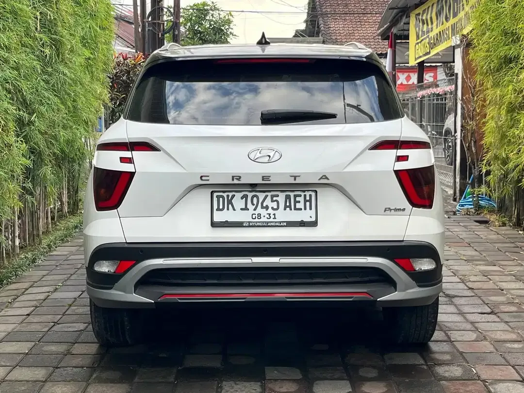 Hyundai Creta Prime AT 2023 Two Tone Putih - Image 4 of 10