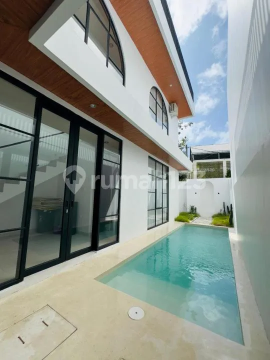 Brand New Villa Santoriny 3Br Best Location Ocean View Nusa Dua - Image 3 of 4