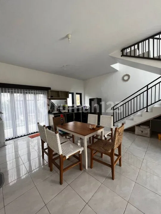 Rumah Dua Lantai Modern With Pool Dekat Gwk Jimbaran - Image 2 of 4