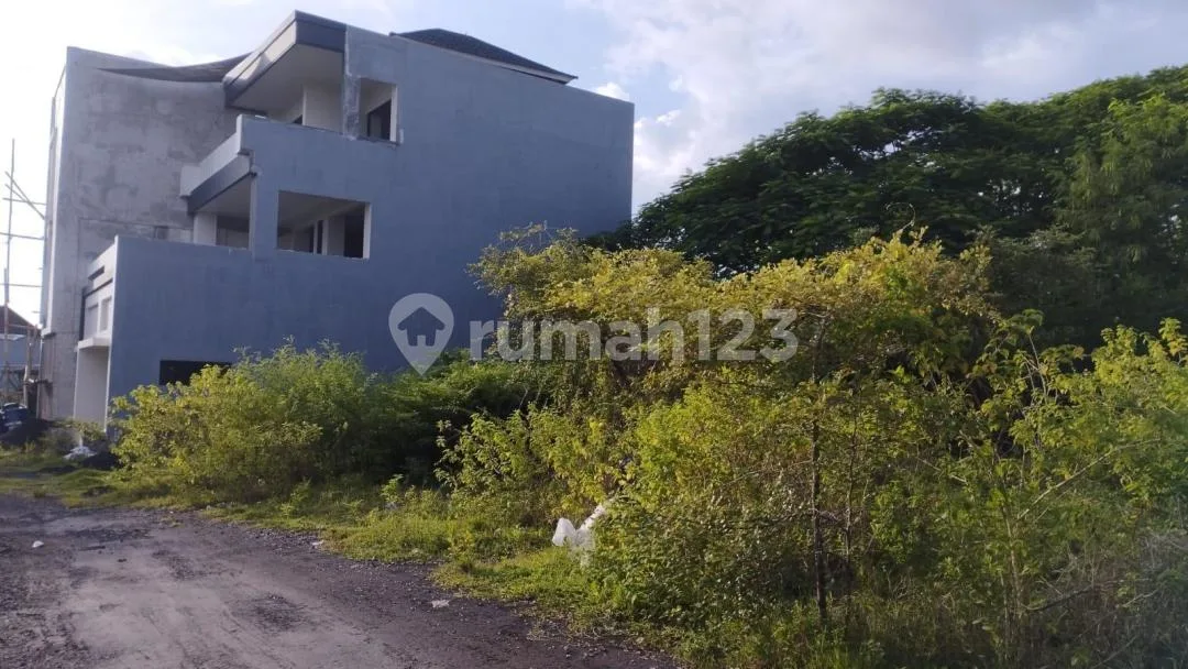 Dijual Cepat Tanah di Jimbaran, Badung - Bali - Image 1 of 4
