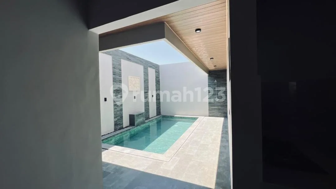 Villa Full Furnished Siap Huni, Sewa Tahunan Denpasar Selatan - Image 2 of 4