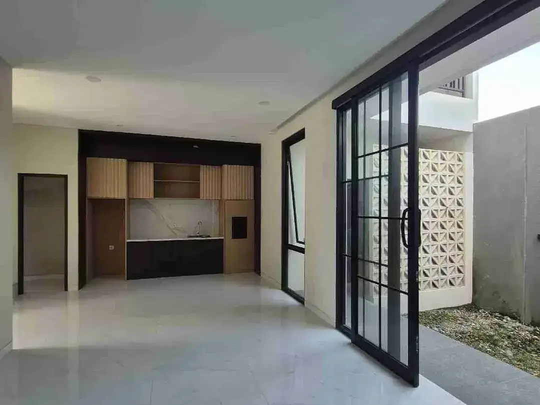 Rumah Baru Cluster di Dekat Airport Bebas Banjir - Image 2 of 10