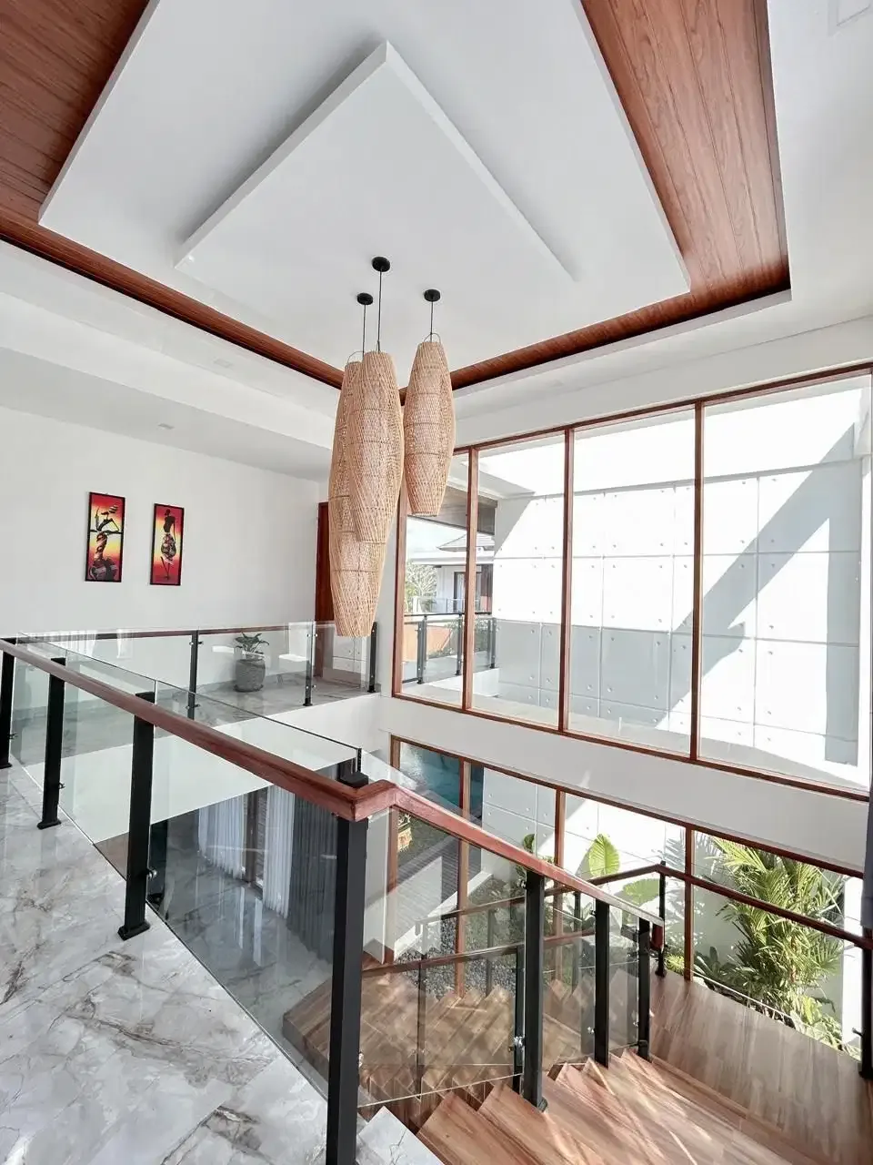 Villa Mewah 3 Lantai Full Furnished di Nusa Dua Bali - Image 10 of 10