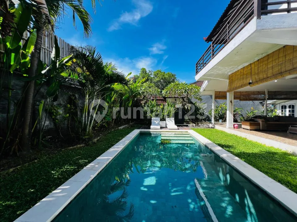 Villa Seminyak Bali - Image 1 of 4
