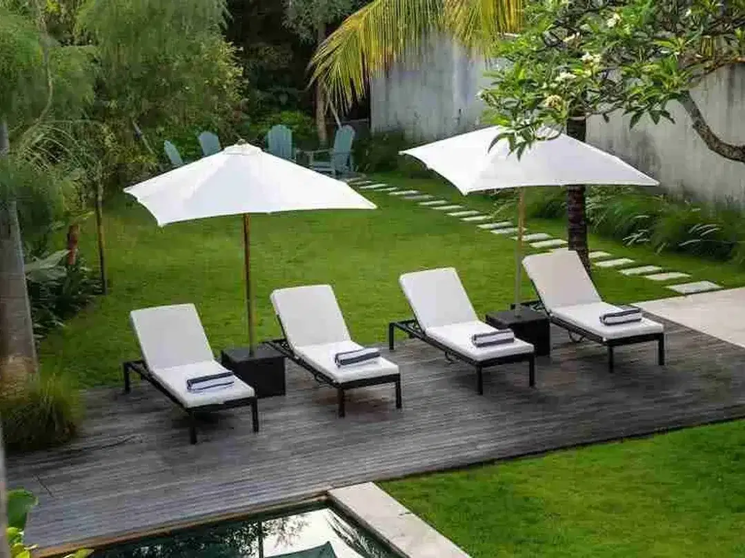 2 Unit Luxury Villa 6BR Walk to Berawa Beach Canggu - Image 3 of 10