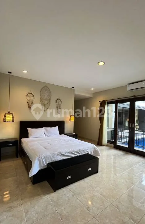 Vila Furnished 1 Lantai Dekat Pantai Seminyak Bali - Image 4 of 4