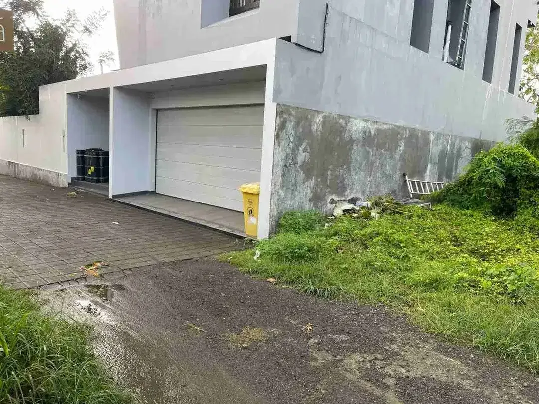 Tanah Lingkungan Villa Mewah Munggu, 5 Menit ke Pantai Seseh - Image 5 of 8