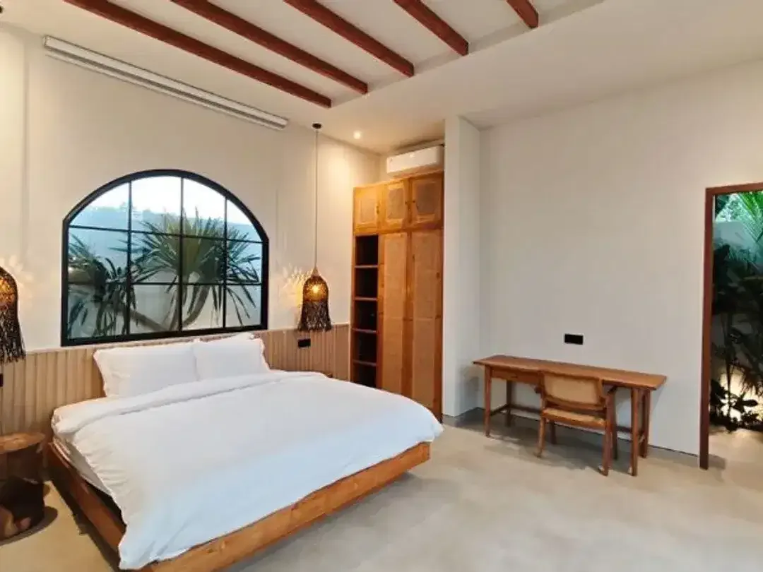 VILLA FOR LEASEHOLD 25 YEARS AVAILABLE 4 UNIT IN RAYA MUNGGU BADUNG - Image 4 of 5
