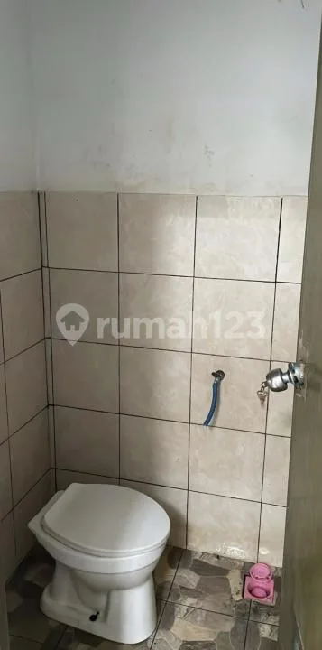 Dikontrakkan Rumah di Tabanan Bantas Semi Furnished - Image 3 of 4