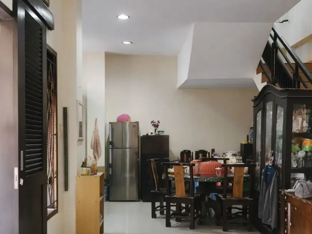 Rumah Spesial Lokasi Premium di Muding Indah, Gatot Subroto Barat - Image 8 of 10