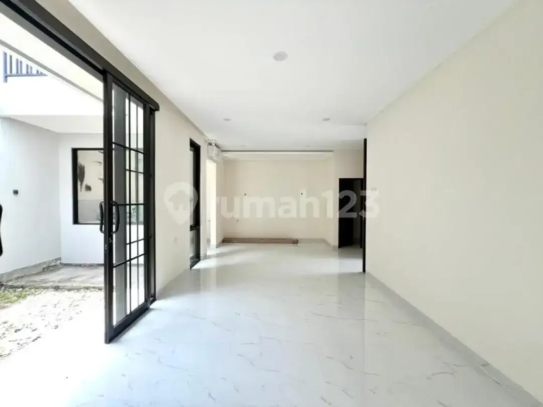 For Sale Modern House Freehold 2Minutes From Bali Mandara Toll Gate - Image 8 of 10