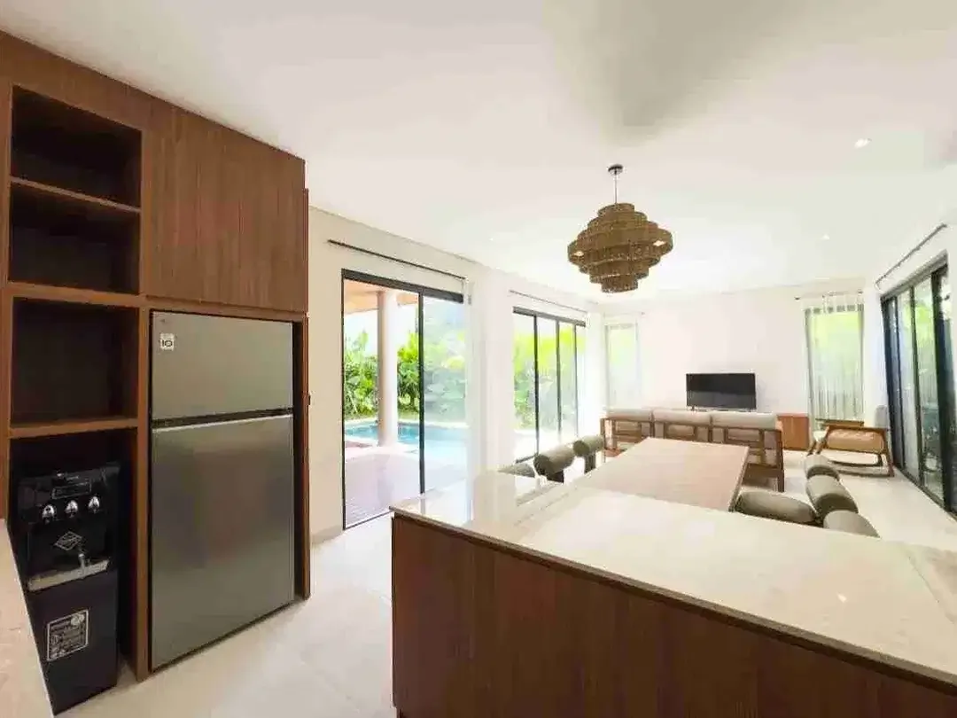 Villa startegis tropis modern lingkar unud jimbaran - Image 2 of 10