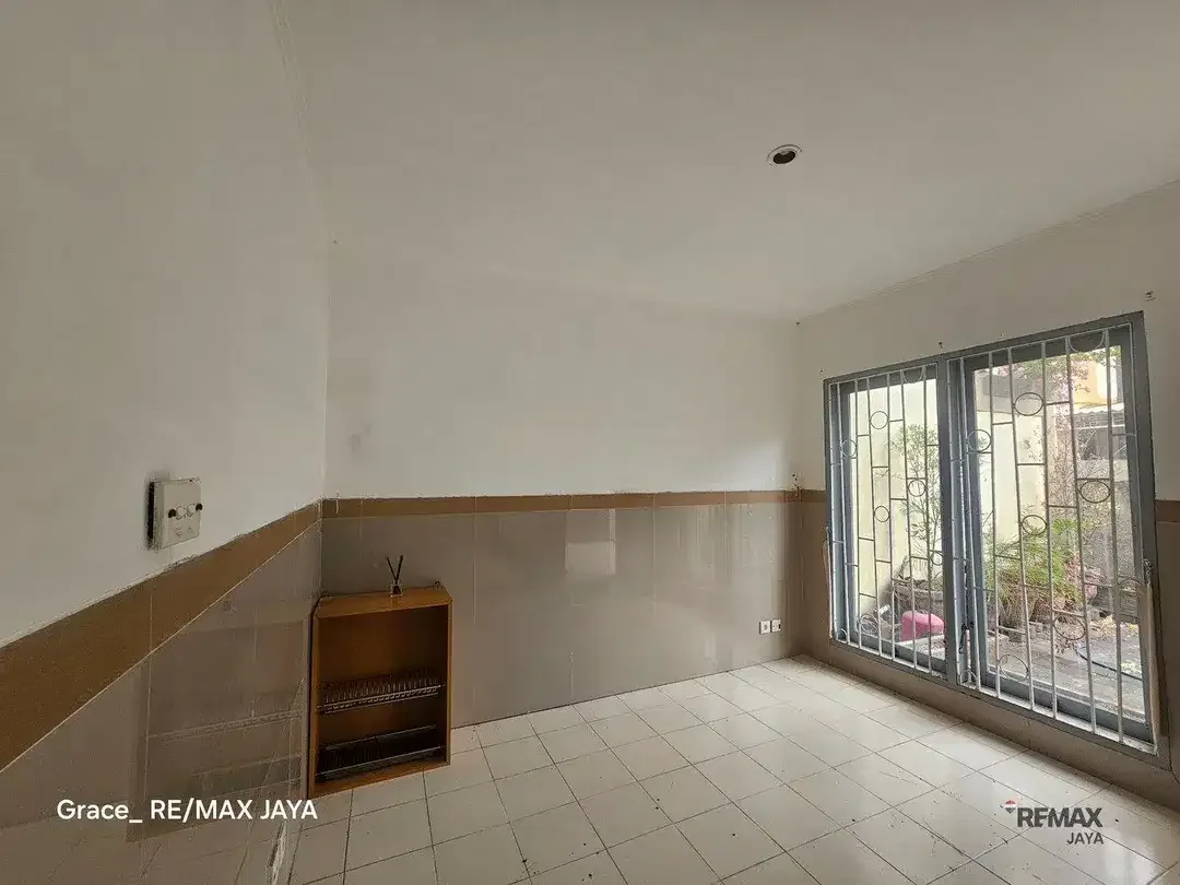 Rumah Minimalis Disewakan, di Area Sunset Road dekat Grandlucky - Image 7 of 9