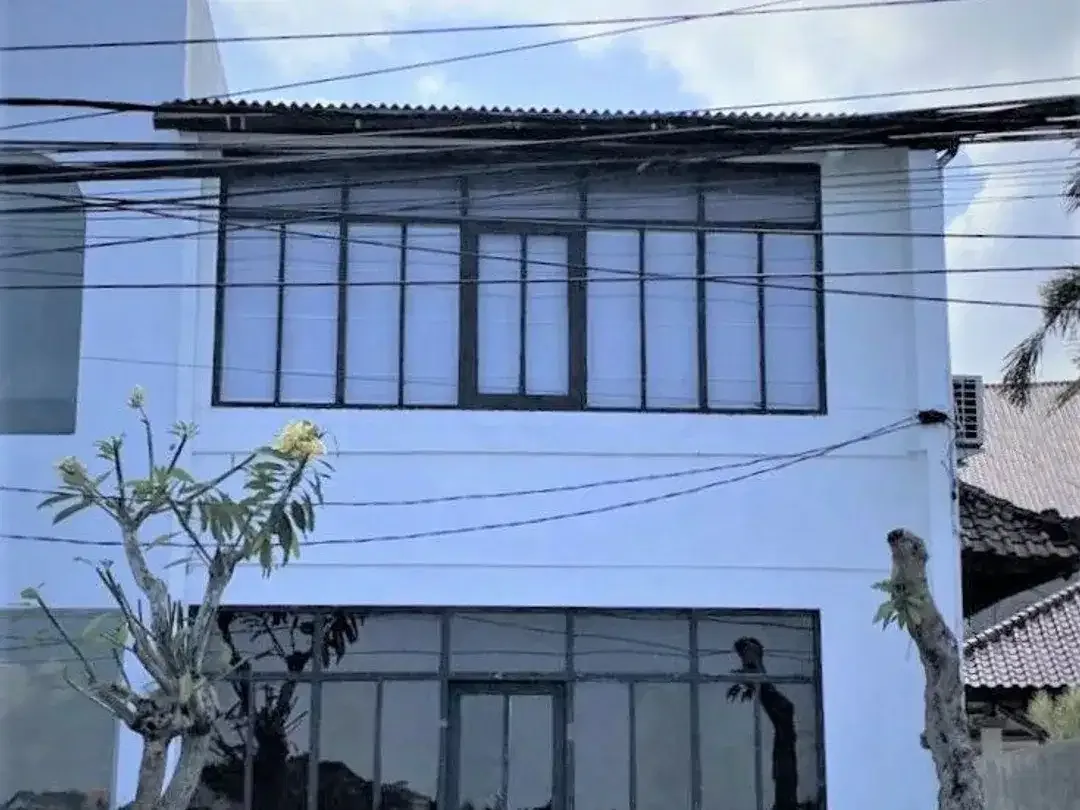 For Sale Ruko 2 Lantai Area Seminyak Siap Huni - Image 9 of 10