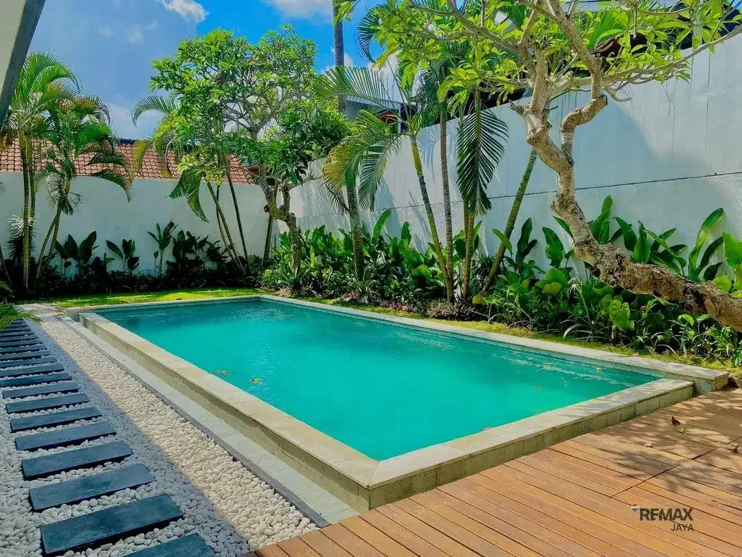 3 Bedroom Modern Tropical Villa For Rent, at Canggu - Image 8 of 10