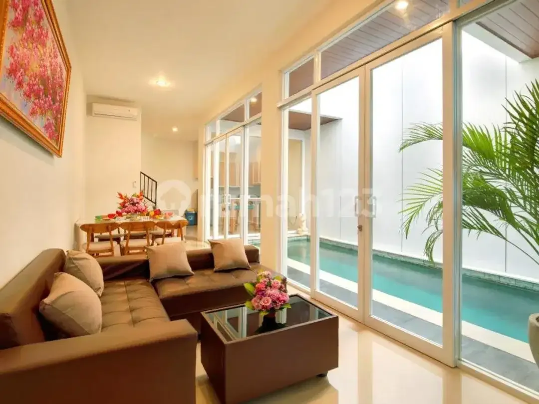Villa 2 Lantai Siap Huni di Canggu - Image 2 of 10