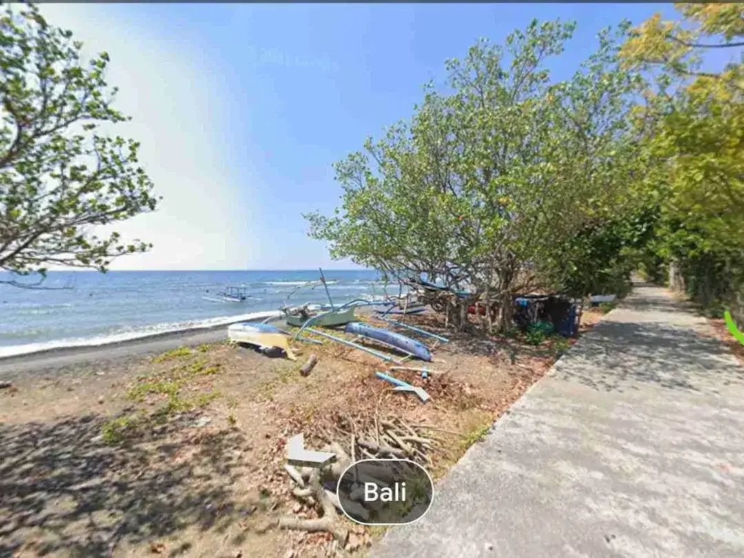BEACHFRONT LAND for sale Jual tanah 53,92are di TEPI PANTAI Kalisada Buleleng Bali - Image 9 of 10