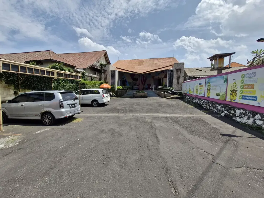 CAFE RESTO DISEWAKAN DI KETEWEL DENGAN OCEAN VIEW - Image 2 of 10