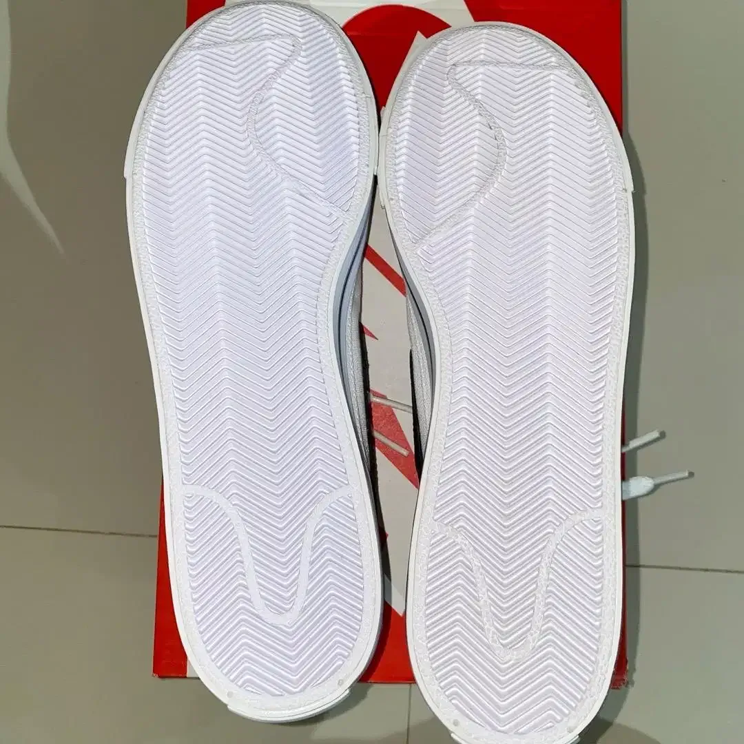 Nike Court Legacy CNVS - Image 8 of 9