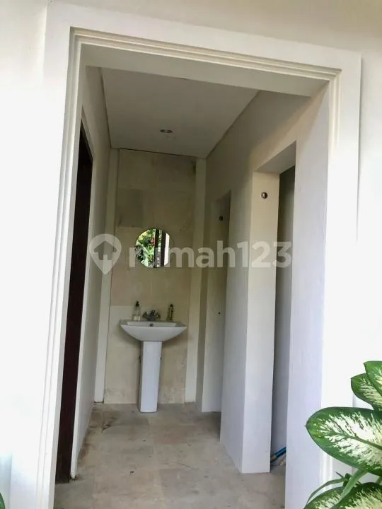 Villa Mewah 5Br SHM Dekat Balangan Jimbaran Badung Bali - Image 3 of 4