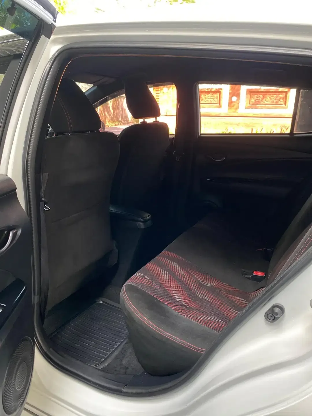 Toyota Yaris Joker 1.5 Matic 2021 - Image 9 of 10