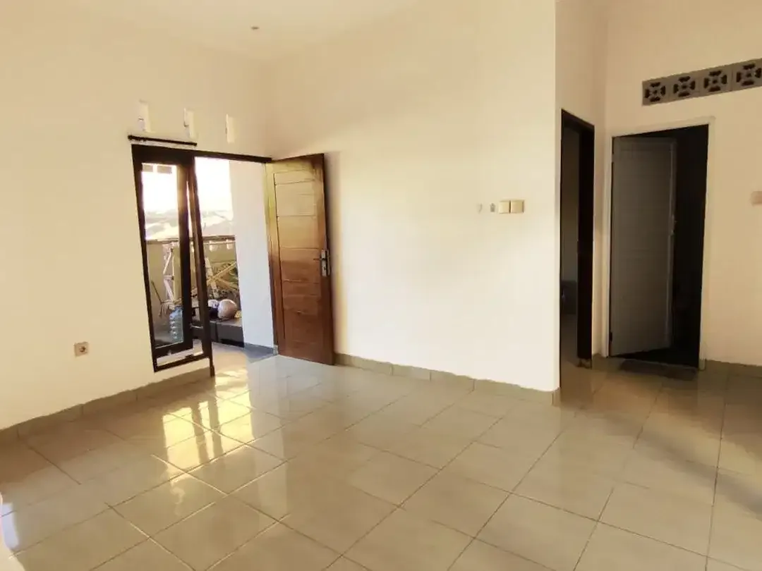 SEWA RUMAH JIMBARAN DEKAT KAMPUS UNUD NEGO MURAH - Image 7 of 10