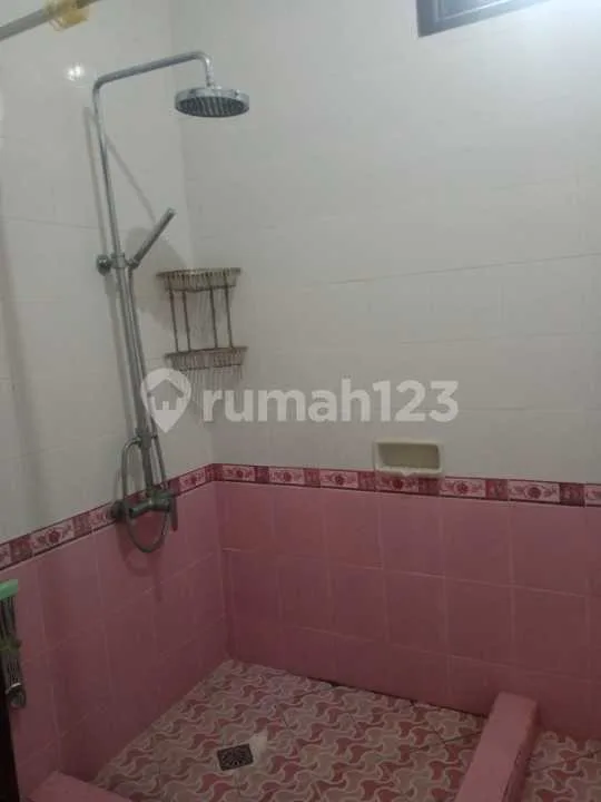 Rumah Mewah Siap Huni Furnished Akses Jalan Bagus dan Startegis di Jimbaran - Image 4 of 4
