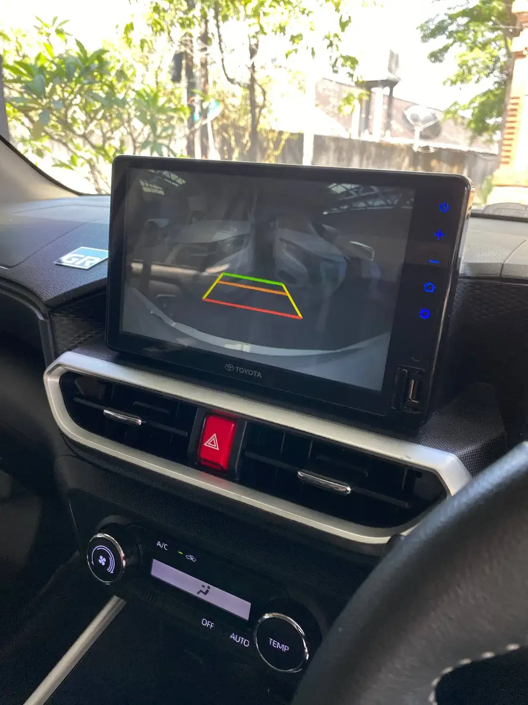 RAIZE GR 1.0 TURBO CVT 2021 - Image 10 of 10