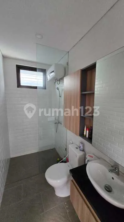 Rumah Cantik di Kawasan Cluster Area Jimbaran - Image 2 of 4
