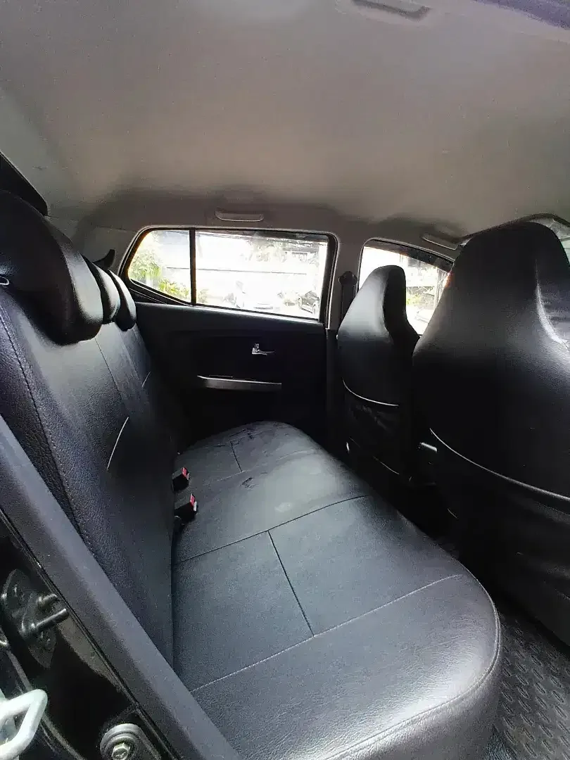 AGYA TRD S MATIC 1.2 CC ASLI BALI SEPERTI BARU - Image 8 of 9