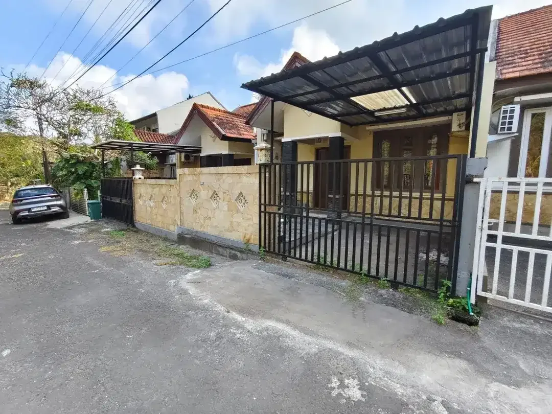 Rumah Furnish di Pecatu,One Gates System,Dkt Pantai Dream Land - Image 2 of 10