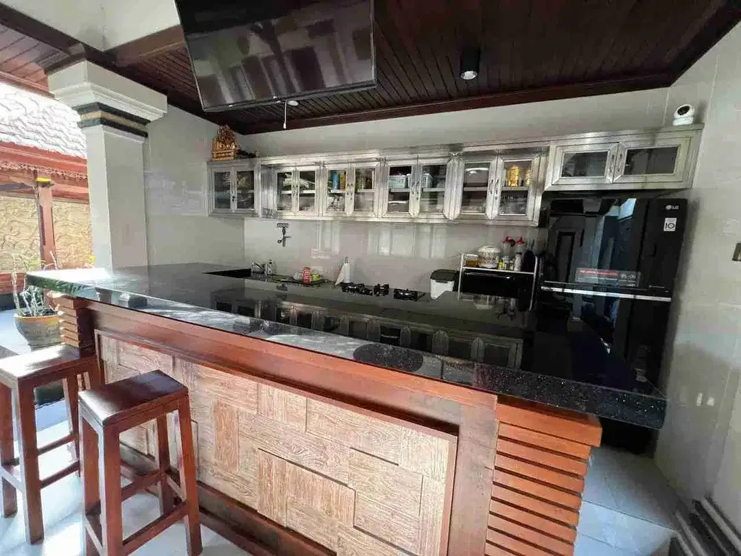 rumah luas 5 menit ke icon mall area sanur kauh - Image 8 of 8