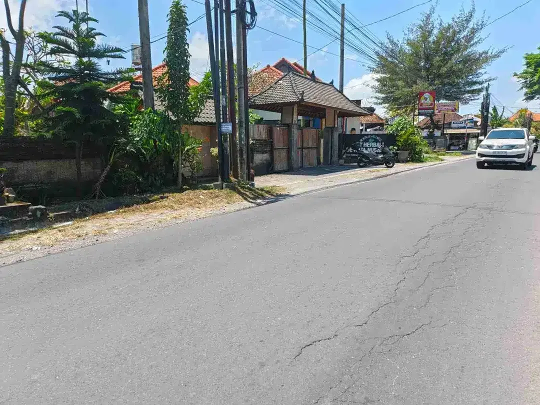 JUAL TANAH BONUS BANGUNAN VILLA DIJALAN UTAMA MUNGGU BANTAS - Image 2 of 10