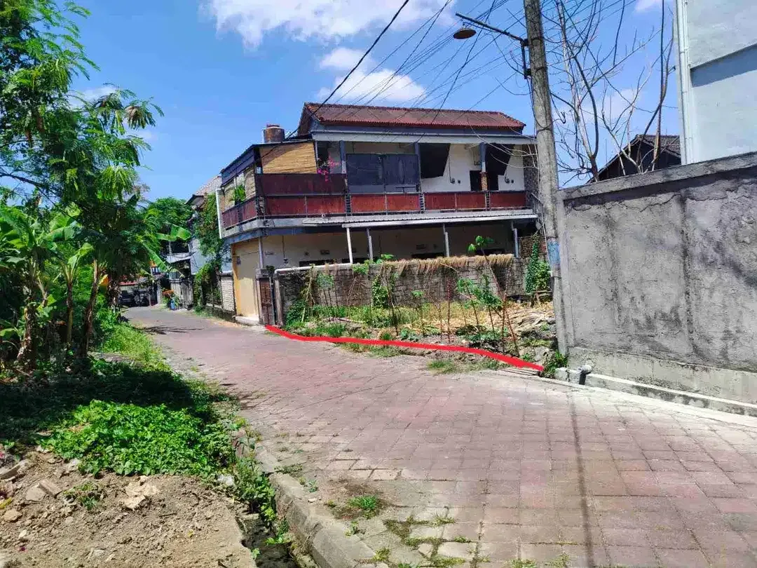 Di Jual Sebidang Tanah Kosong Lokasi di jalan wayan gentuh dalung kuta utara sangat cocok untuk rumah tinggal atau kost2san - Image 1 of 6