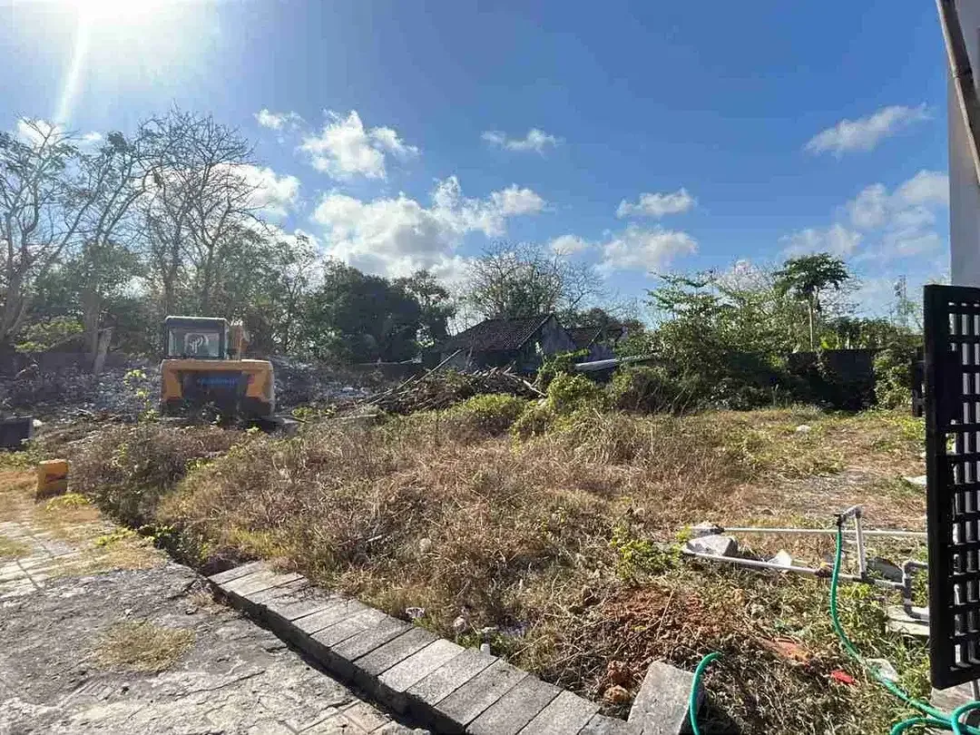BUC TURUN HARGA..!! DIJUAL TANAH KAVLING BONUS VILLA TOTAL LUAS TANAH 1.150 M2 DI NUSA DUA - Image 6 of 9