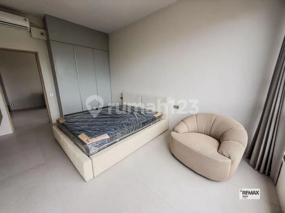 Contemporary 2 Bedroom Apartment With 55-Year Leasehold In Prime Ubud - Image 3 of 4