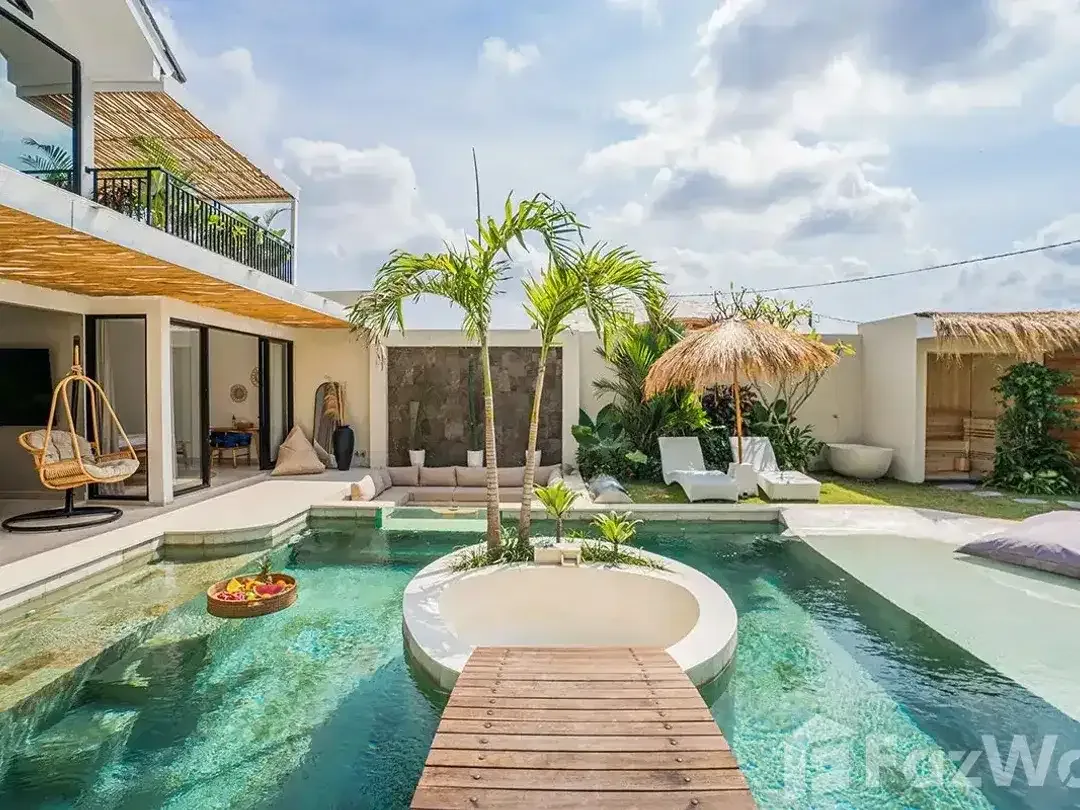 4 Bedroom Villa for sale in Uluwatu, Bali - Image 1 of 10