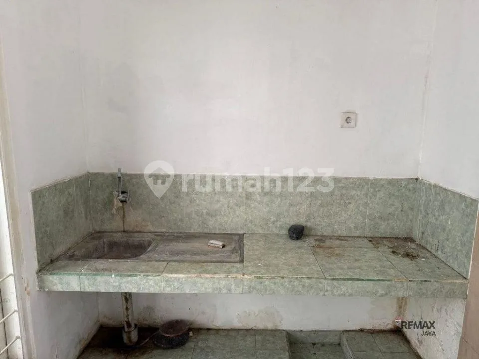 Rumah 4 Kamar Non Furnished Disewakan di Taman Sari, Denpasar Barat - Image 4 of 4