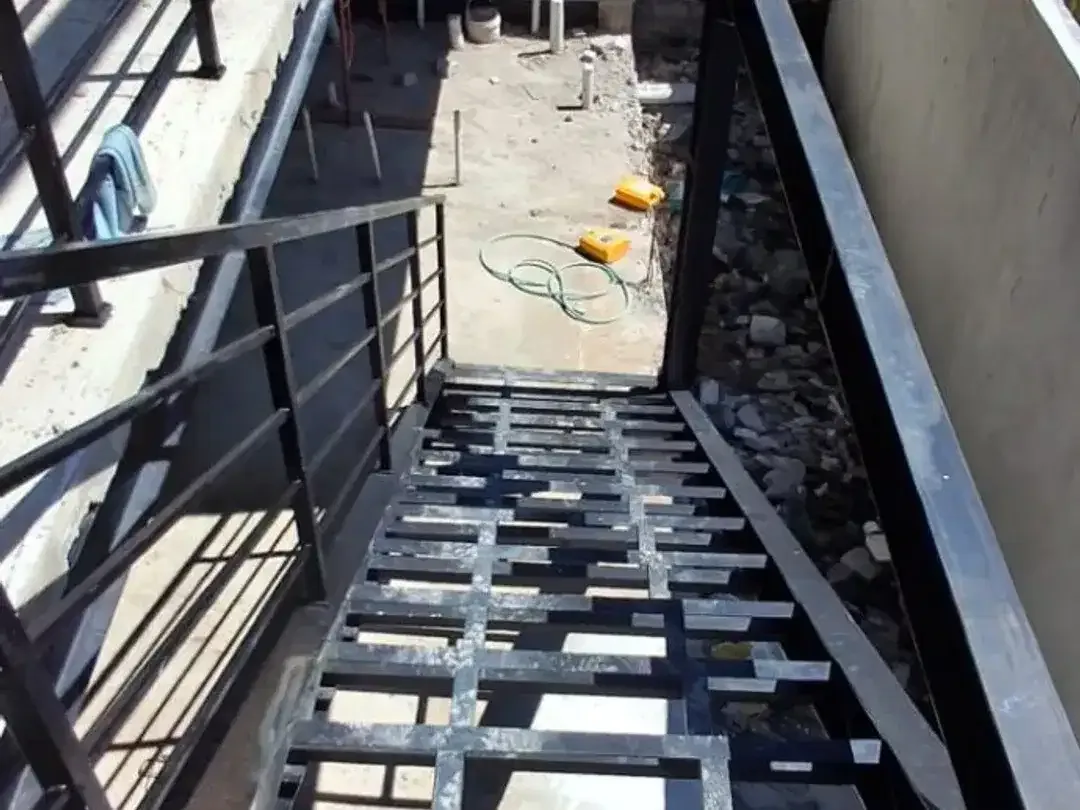 Disewakan gedung BARU GRESS di Sunset Road - Image 5 of 6
