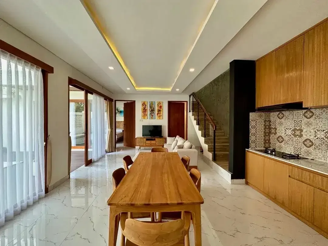 For Rent : Fully Furnished Villa with Private Pool in Taman Mumbul - Image 8 of 10