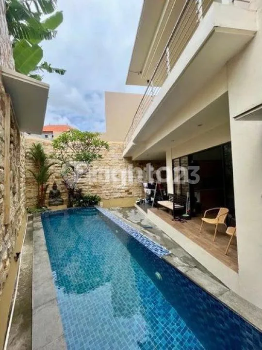 Villa Premium Canggu Bali Full Furnished Pool Dekat Pantai - Image 2 of 4