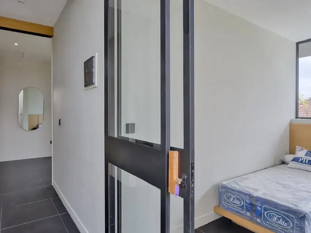 Leasehold -Stylish 3-Floor Villa in Kerobokan- Ideal for Living - Image 3 of 10
