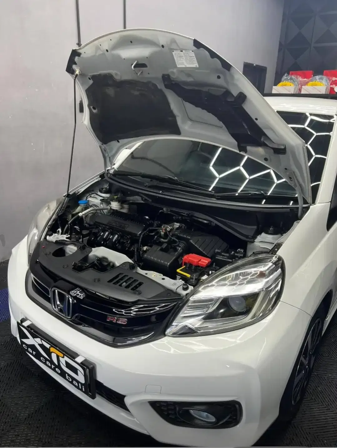 HONDA BRIO RS 2017 - Image 5 of 10