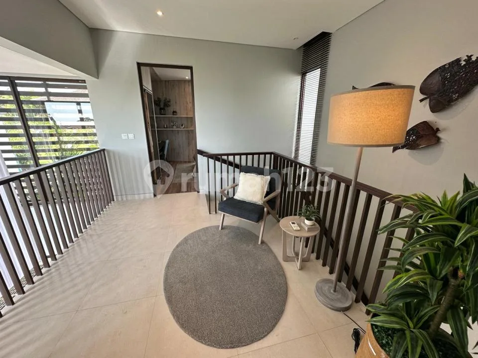 Dijual Villa Tropical Modern - Akses Jalan Besar & Fasilitas Premium Kediri, Tabanan - Dekat Pantai Private - Image 3 of 4