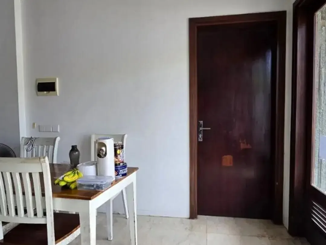 RUMAH MEWAH DI KAWASAN ELIT BYPASS GARDEN SANUR - Image 5 of 10